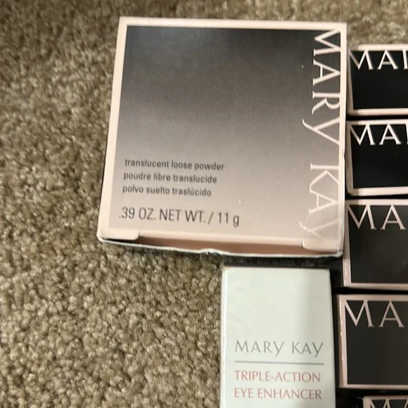 Mary Kay Bundle: - Picture 2 of 12